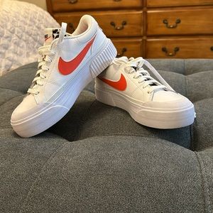 Nike Court Legacy Lift Women’s Size 6 1/2 - Orange/White /Leopard Print